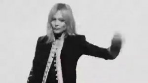 Реклама Пако рабанн Ван миллион и Леди Миллион - Декабрь 2020