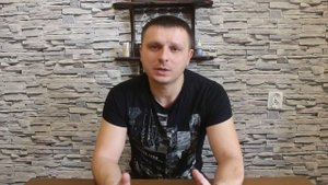 Каким лаком лучше красить деревянные изделя. Как правильно подобрать лак.