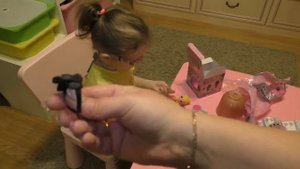 Лерочка открывает ЛОЛ Сюрприз Фашн Краш. LOL Surprise Fashion Crush.