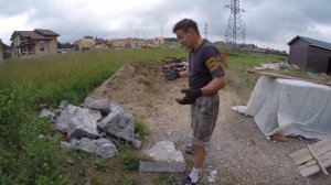 Куски застывшего бетона