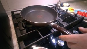 Пошаговый рецепт турецкой яичницы МЕНЕМЕН (Menemen)! #menemen #менемен #турецкаяяичница #яичница