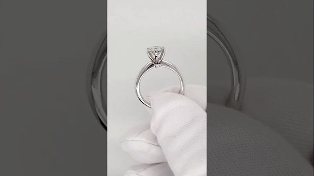 Кольцо с бриллиантом 1.00 ct белое золото