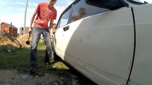 Удаляем вмятины своими руками. Как выпрямить вмятину на двери.