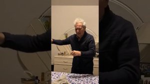 Разве ты не знаешь?  автор гимна Вениамин Крейман