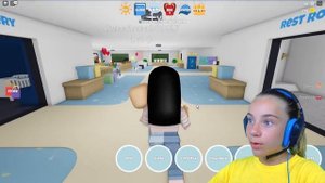 РАБОТАЮ в САДИКЕ Нянькой 24 Часа в САДИКЕ ROBLOX