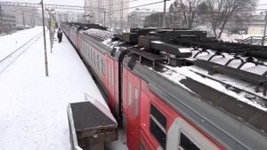 Электропоезд ЭД4М 0433. Москва - Ожерелье. Платформа Тульская. 17.12.2022.