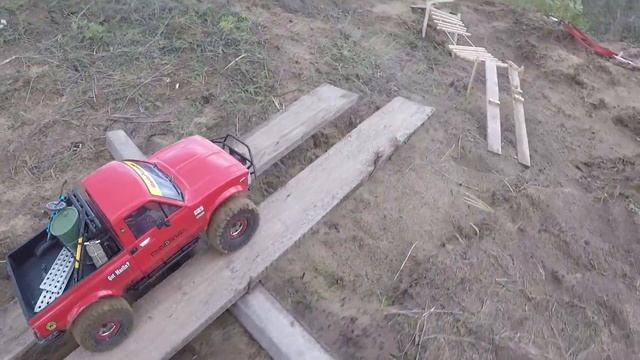 Toyota Marlin Crawler RC4WD TF2 на трофи треке!