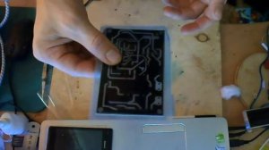 Печатная плата с помощью пленочного фоторезиста. Фоторезист просрочен на 1,5 года.