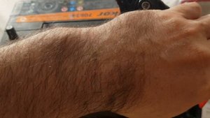 DELKOR  70B24L( 55 Ач ) - Нормы mOm.  Аккумулятор  2018 г.,  просадка  в "0".  Глубокая сульфатация