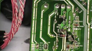 Телевизор LG Flatron M228WA не включается