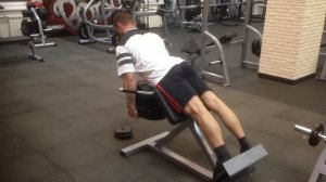 гиперэкстензия 100 кг..