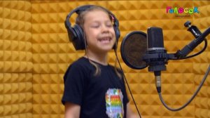 Детская песня - Синичка | Академия Голосок | Маргарита Целуйко (6 лет)