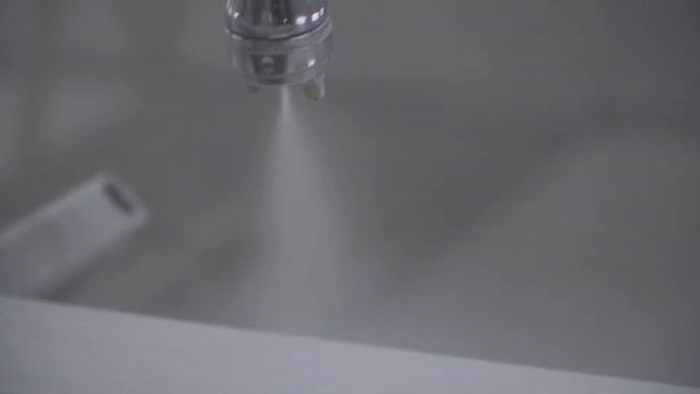 Все секреты производства криокапсулы ICEQUEEN в новом выпуске «Открой Моспром» смотреть онлайн