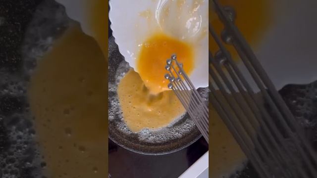 Вкусный и сытный  завтрак 🍳
