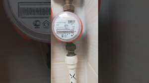 унитаз не смывает, вода не текет, а счетчик крутится???