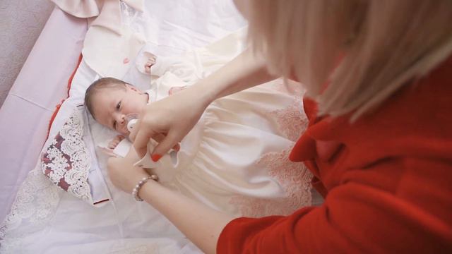 Выписка из роддома Севастополя. Алмазова Маргарита 27.04.2020г, в день рождения Стаса Михайлова смотреть онлайн