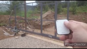 Откатные ворота с калиткой
