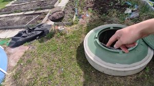 Какой колодец выбрать на дачу что бы он не замерзал? Композитный люк и опыт владения