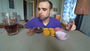 МУКБАНГ АСМР ПОНЧИКИ / DONUTS / ПЕЧЕНЬЕ / COOKIES / ШОКОЛАД / CHOCOLATE / EATING ASMR Mukbang #690