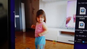 ВЛОГ /😱 КСЮША стала Выше  МАРГО /😂 СМОТРИМ АРХИВНЫЕ ВИДЕО / 23.08.22