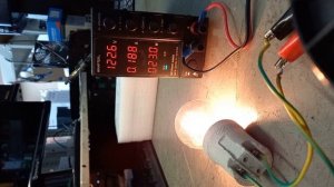 Хороший Лабораторный блок питания 120В 3А