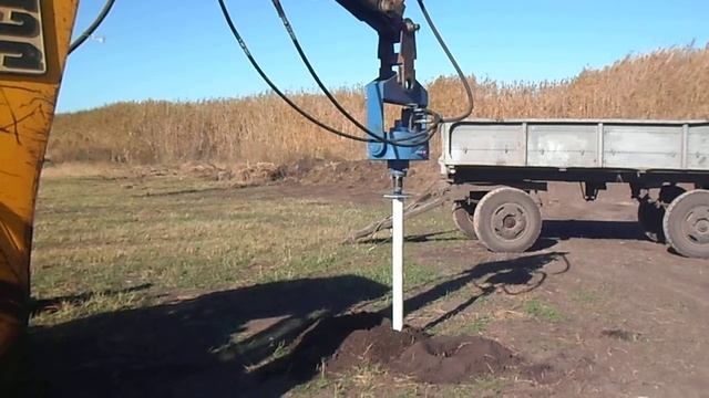 Навесной гидробур(гидровращатель)