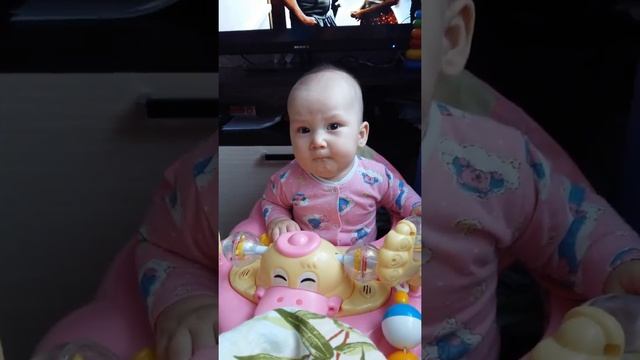 как научить ребенка слову НЕЛЬЗЯ , девочке 6 месяцев смотреть онлайн