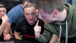 СТРИМ МЕЛСТРОЙ, ЭДВАРД БИЛ ВЫПИЛ ЗА ДЕНЬГИ??? ПРЕДЛОЖИЛИ 3 000 000 РУБЛЕЙ