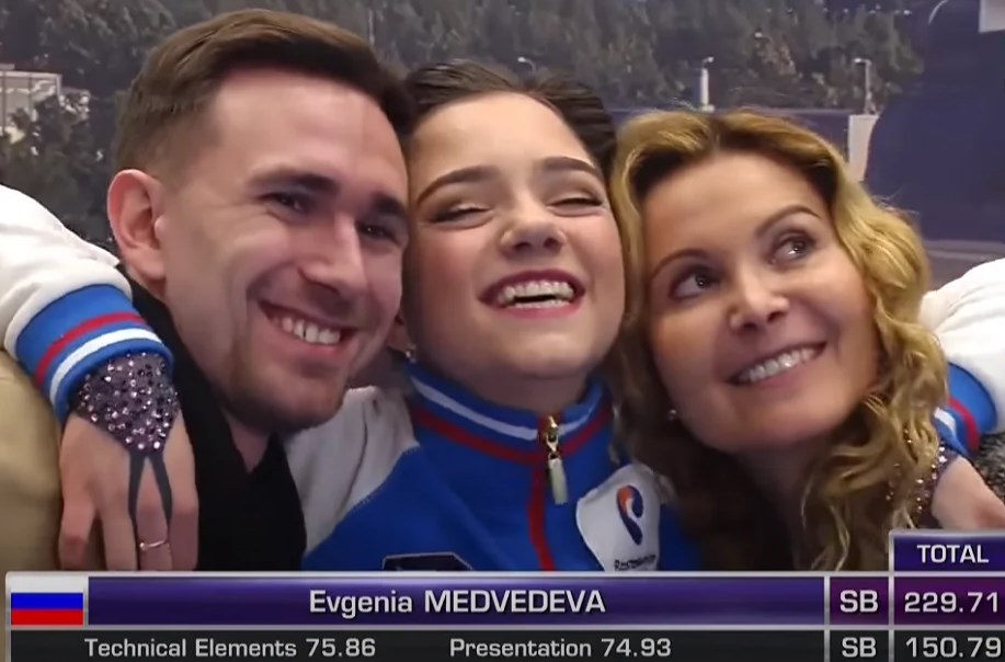Евгения Медведева пропустит целый сезон! - не исключает такую возможность Даниил Глейхенгауз