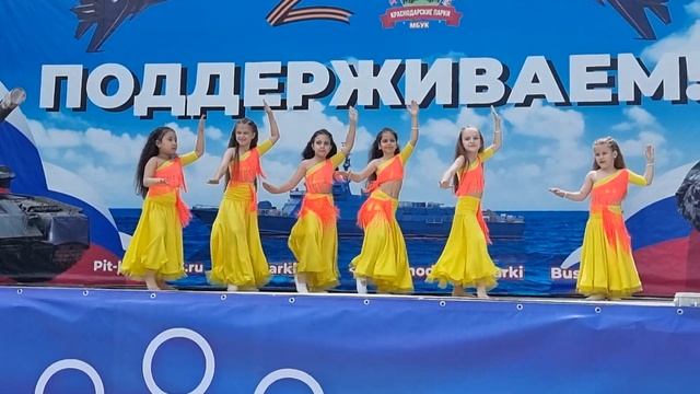 Восточный танец в день защиты детей! Дети 6-7 лет. смотреть онлайн