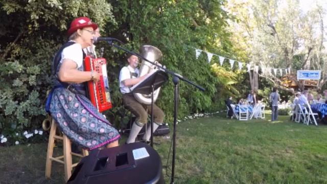 Polka Party Band Oct 9, 2016 Linda, Tim & Fred смотреть онлайн