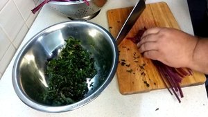 Свекольная ботва - замораживаем впрок.