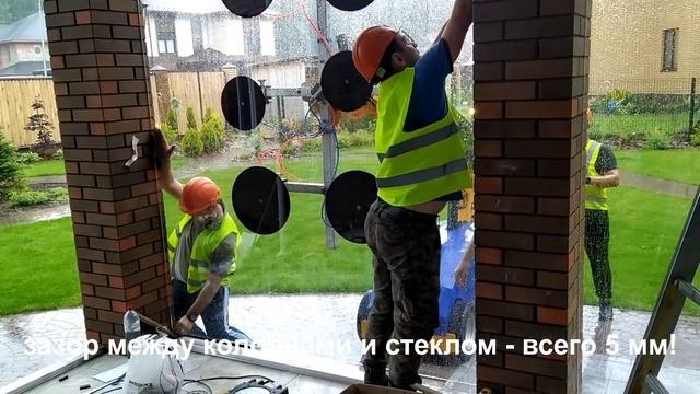 Steklorobot.ru: МОНТАЖ СТЕКОЛ ВХОДНОЙ ГРУППЫ КОТТЕДЖА