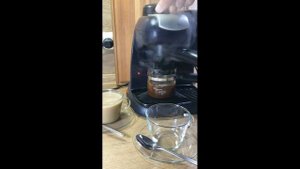Кофеварка DELONGHI EC 9 бу