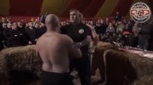 БОЙ! жесть. БЕЗ ПРАВИЛ НА КУЛАКАХ . НА СПОР! хороший бой.