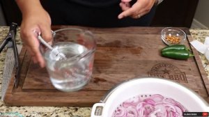 Easy Pickled Red Onions Recipe