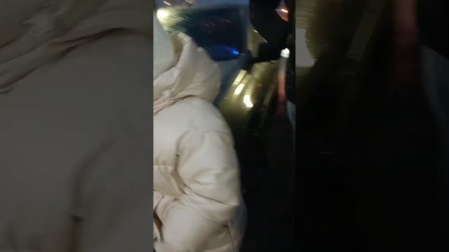 ПРОГУЛКА ВЕЧЕРНЯЯ ЗА АДВЕНТ КАЛЕНДАРЁМ? смотреть онлайн