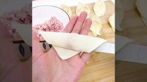 Лайфхак как быстро лепить пельмени #shorts