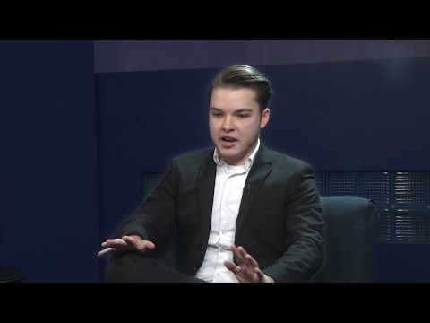 An Interview With Chris James смотреть онлайн