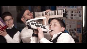 New York Boys Choir - _Spin That Dreidel_ (feat. Avremi G.).mp4