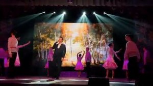 Отчего так в России берёзы шумят