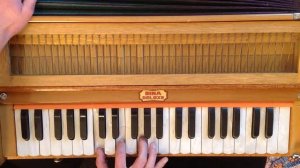 Harmonium Chords - Hanumana Bolo - Daisy Bowman