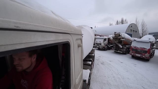 ПЕРВАЯ РАБОТА В 2023