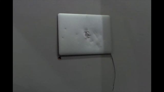 Shooting A MacBook Air Screen With A Glock 18 смотреть онлайн