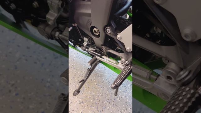 Why I Chose the 2023 Ninja ZX-6R KRT EDITION OVER the 2023 GSXR-600…