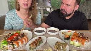 МУКБАНГ РОЛЛЫ и гунканы с икрой и крабом ?