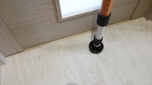 Универсальная распорная штанга - штатив с АЛИЭКСПРЕСС для лазерных уровней, дешевле аналогов.