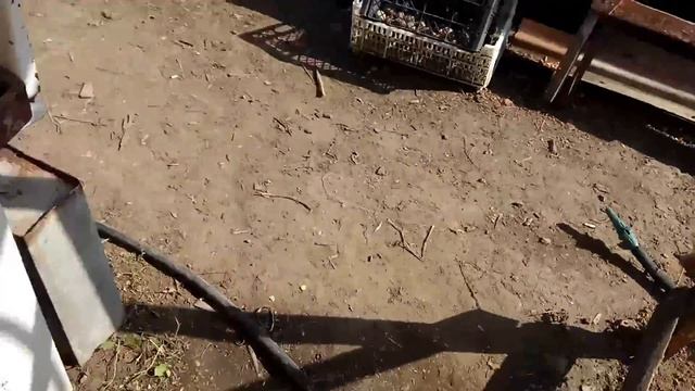 Бурим скважину в ручную. смотреть онлайн