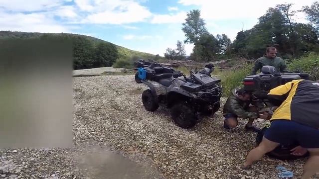 ГАИ Краснодарского края и московский джип без номеров. смотреть онлайн