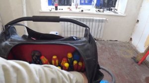 ИНСТРУМЕНТ ЭЛЕКТРИКА. Что в сумке? Обзор сумки с инструментом.